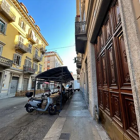 Apartment Charming Rooftop Attic San Salvario - 300m From Porta Nuova *