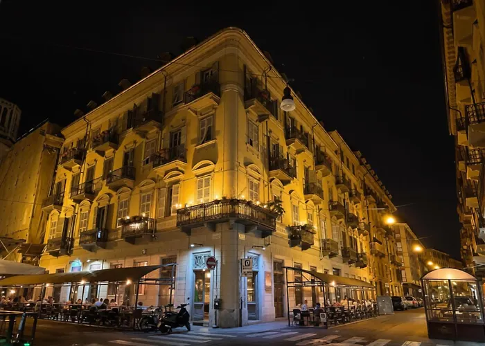 Charming Rooftop Attic San Salvario - 300m From Porta Nuova Turin