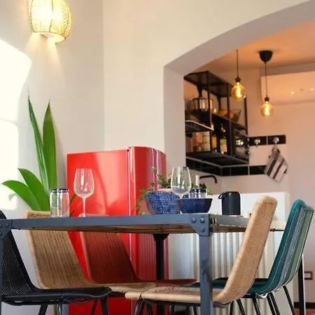 Charming Attic In Centre Apartment *