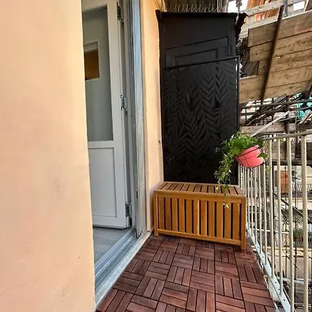 Charming Attic In Centre Apartmán *