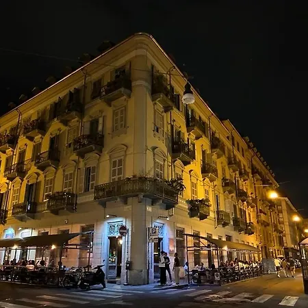 Apartman Charming Rooftop Attic San Salvario - 300M From Porta Nuova